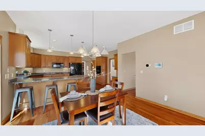 4823 Scenic Oak Drive SW, Rochester, MN 55902 - Photo 9