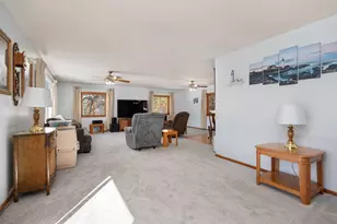 26437 Ridgewood Rd, Zimmerman, MN 55398 - Photo 3