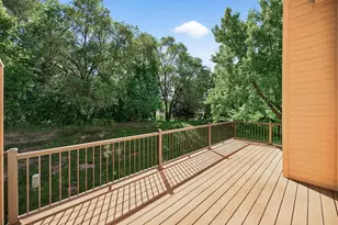 4604 Rosewood Ln N, Plymouth, MN 55442 - Photo 29