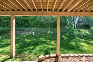 4604 Rosewood Ln N, Plymouth, MN 55442 - Photo 31