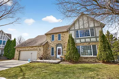 4236 Stoneham Lane NW, Rochester, MN 55901 - Photo 3