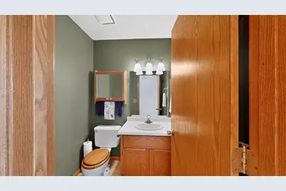 4236 Stoneham Lane NW, Rochester, MN 55901 - Photo 7