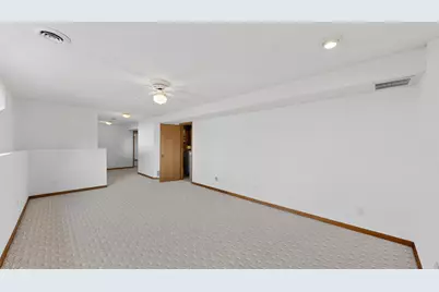 4236 Stoneham Lane NW, Rochester, MN 55901 - Photo 25