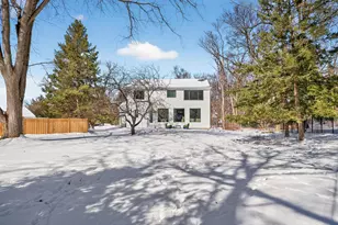 14759 McGinty Rd W, Minnetonka, MN 55391 - Photo 73