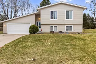 112302 Baxter Ct, Chaska, MN 55318 - Photo 39
