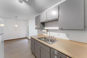 26 Arthur Ave SE, Minneapolis, MN 55414 - Photo 9