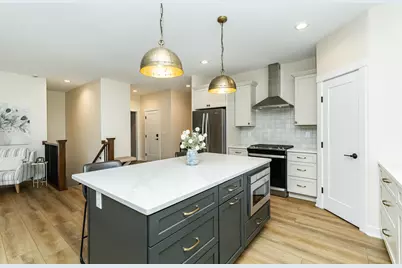 2027 Hadley Creek Drive NE, Rochester, MN 55906 - Photo 13