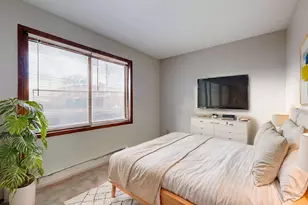 924 21st Ave S, Minneapolis, MN 55404 - Photo 3