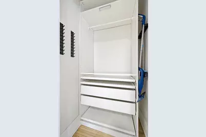 2881 Irving Avenue S #202, Minneapolis, MN 55408 - Photo 17