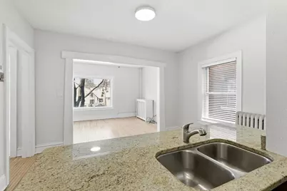 2881 Irving Avenue S #202, Minneapolis, MN 55408 - Photo 9