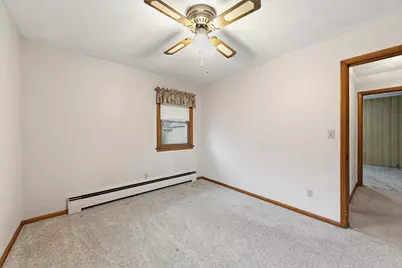 107 21st Avenue NW, Faribault, MN 55021 - Photo 23