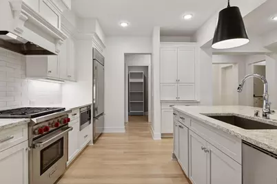 222 Ferndale Road S #207, Wayzata, MN 55391 - Photo 3