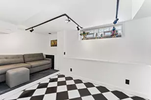 331 Ridgewood Ave, Minneapolis, MN 55403 - Photo 27