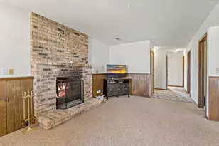 15335 Valley View Dr, Savage, MN 55378 - Photo 19