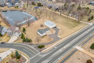 15335 Valley View Dr, Savage, MN 55378 - Photo 9