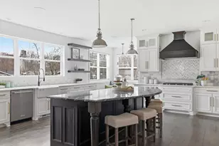 635 Niagara Ln N, Plymouth, MN 55447 - Photo 9