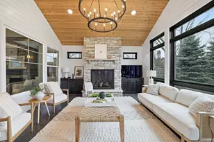 635 Niagara Ln N, Plymouth, MN 55447 - Photo 1