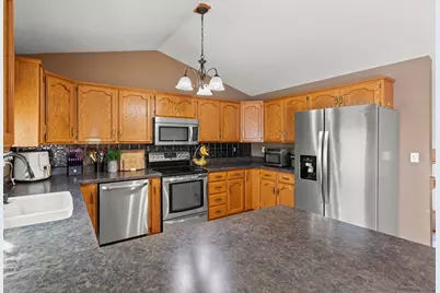 3912 7th Street S, Moorhead, MN 56560 - Photo 7