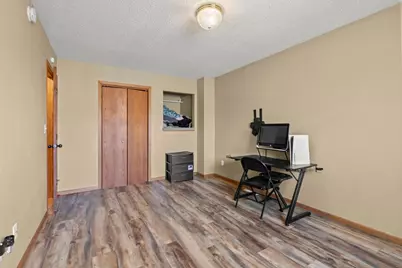 3912 7th Street S, Moorhead, MN 56560 - Photo 23