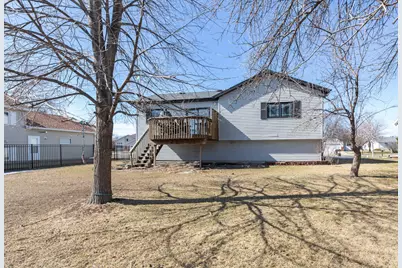 3912 7th Street S, Moorhead, MN 56560 - Photo 33