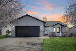 3912 7th St S, Moorhead, MN 56560 - Photo 39