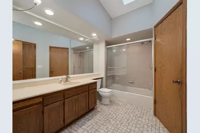 5545 Knoll Drive, Shoreview, MN 55126 - Photo 21