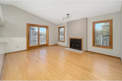 5545 Knoll Drive, Shoreview, MN 55126 - Photo 17