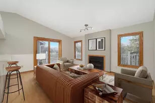 5545 Knoll Dr, Shoreview, MN 55126 - Photo 17