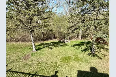 5545 Knoll Drive, Shoreview, MN 55126 - Photo 9
