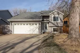 5545 Knoll Dr, Shoreview, MN 55126 - Photo 1