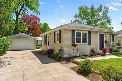 4506 Yates Avenue N, Crystal, MN 55422 - Photo 3