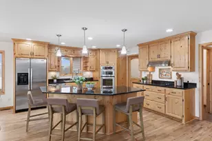 869 Yellowstone Trail, Waconia, MN 55387 - Photo 7