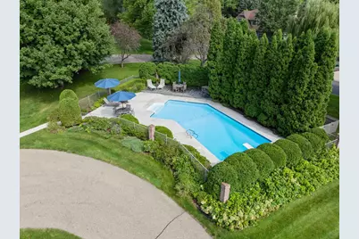 10500 Niblick Lane, Eden Prairie, MN 55347 - Photo 9