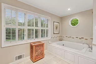 10500 Niblick Ln, Eden Prairie, MN 55347 - Photo 51