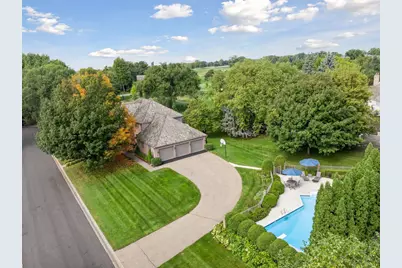 10500 Niblick Lane, Eden Prairie, MN 55347 - Photo 7