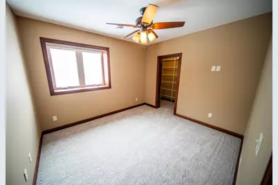 2990 Stone Park Drive NE, Rochester, MN 55906 - Photo 55