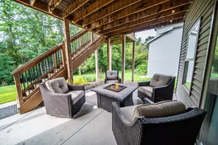 2990 Stone Park Dr NE, Rochester, MN 55906 - Photo 9