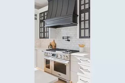 6695 McKown Court, Independence, MN 55359 - Photo 9