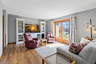 111506 Bender Ct, Chaska, MN 55318 - Photo 7