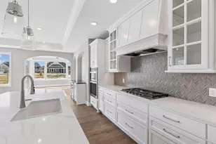 48 Spring Farm Rd, North Oaks, MN 55127 - Photo 9