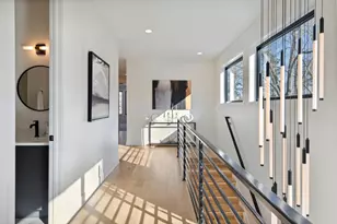 6908 Paiute Cir, Edina, MN 55439 - Photo 19