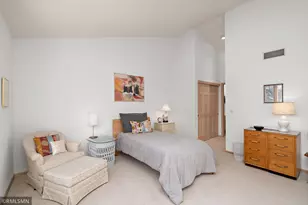 2073 Sherwood Ln, Hopkins, MN 55305 - Photo 27