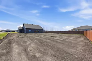 3296 Timber Crk Cir S, Fargo, ND 58104 - Photo 29