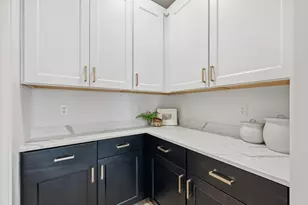 3296 Timber Crk Cir S, Fargo, ND 58104 - Photo 11