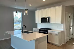 17958 Genoa Dr, Lakeville, MN 55044 - Photo 5