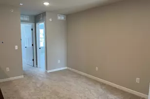 17958 Genoa Dr, Lakeville, MN 55044 - Photo 9