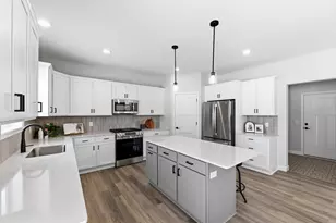 1489 Raccoon Ln, New Richmond, WI 54017 - Photo 5