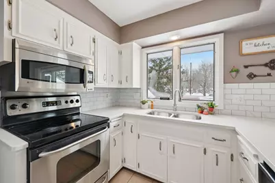 6515 Olympia Street, Golden Valley, MN 55427 - Photo 3