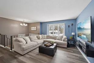 6515 Olympia St, Golden Valley, MN 55427 - Photo 9