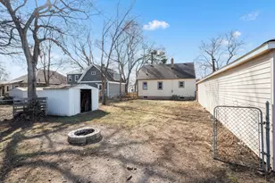 921 11th St SE, Rochester, MN 55904 - Photo 3